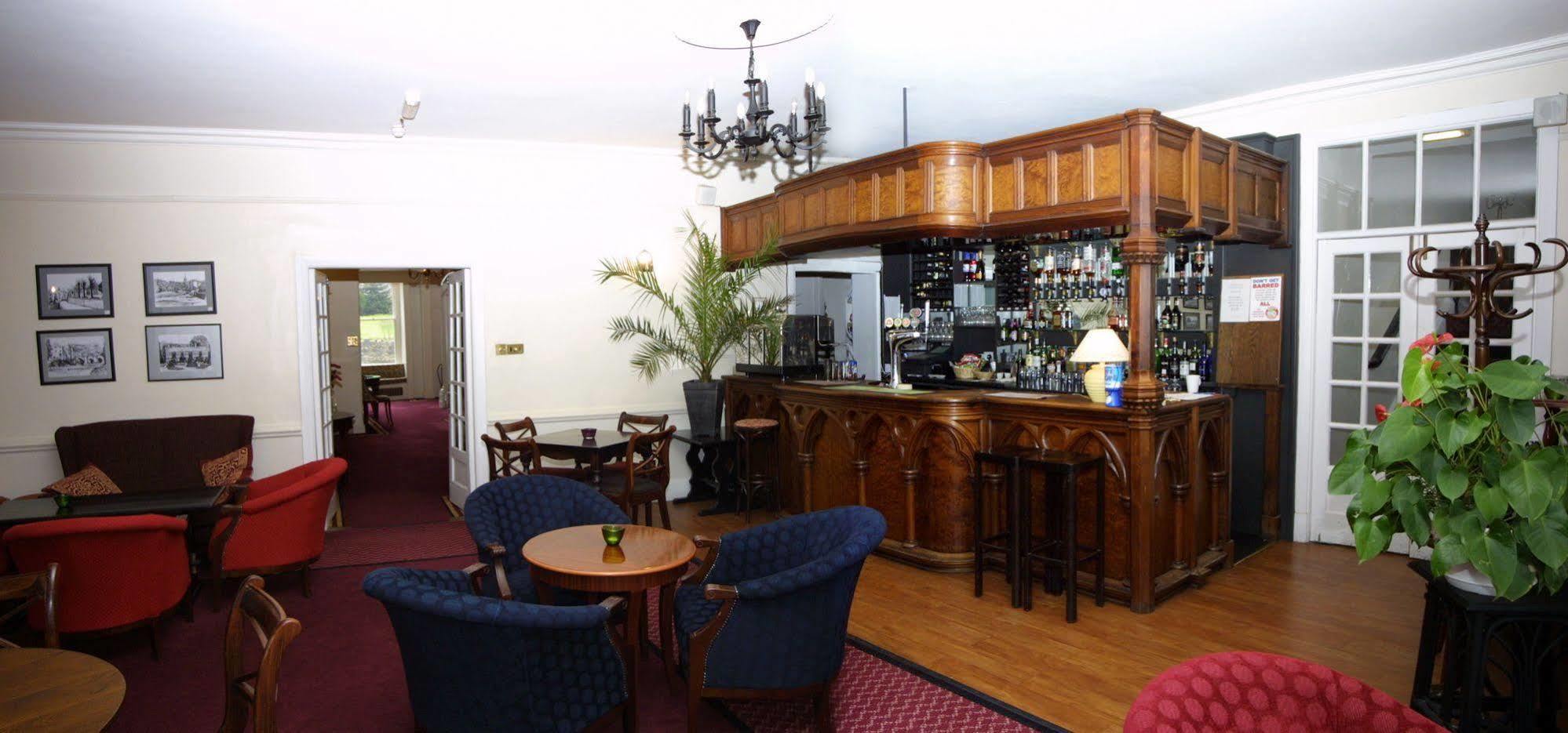 The Royal Hotel Лланголлен Экстерьер фото